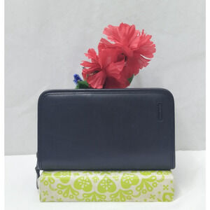 Coach Black Leather Credit Card ID Window Zip Around Large Wallet